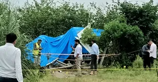 कानपुर विमान हादसे की जांच में DGCA टीम, मानवीय और तकनीकी पहलू खंगाले कानपुर विमान हादसे की जांच में DGCA टीम, मानवीय और तकनीकी पहलू खंगाले