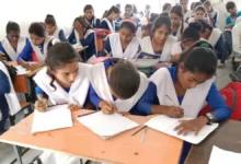 यूपी के सरकारी स्कूलों में डिजिटल शिक्षा को नया आयाम, 14,429 स्कूल बनेंगे स्मार्ट यूपी के सरकारी स्कूलों में डिजिटल शिक्षा को नया आयाम, 14,429 स्कूल बनेंगे स्मार्ट