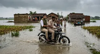 Lucknow Flood: गोमती के उफान से इटौंजा के गांवों में बाढ़ का खतरा